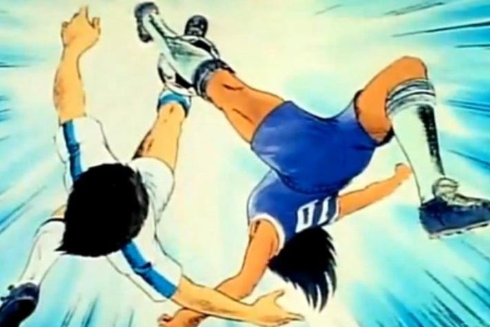 [VIDEO] A lo Supercampeones: El gol de "doble chilena" que está dando la vuelta al mundo