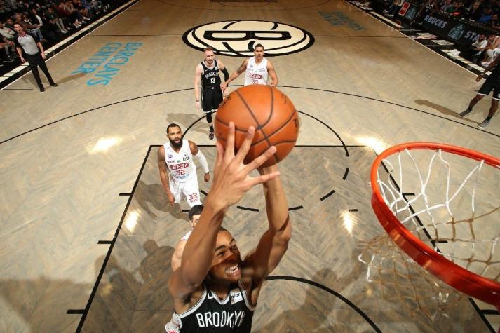 Televisión china suspende retransmisión de partidos de la NBA tras polémico tuit