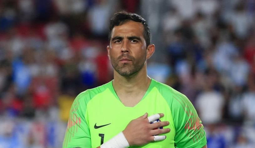El mensaje de Claudio Bravo tras protestas en Santiago: "No queremos un Chile de algunos pocos"