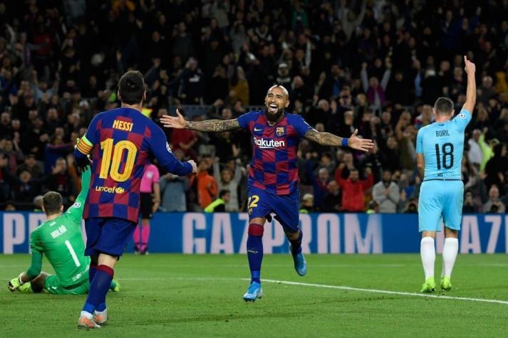 Anulan gol de Arturo Vidal por fuera de juego de Lionel Messi