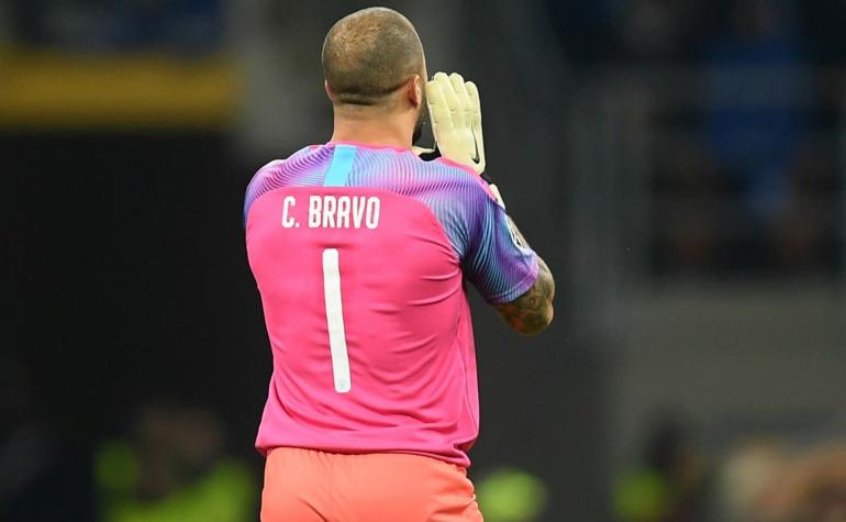 En Manchester City se toman con humor la expulsión de Bravo y así actualizan la plantilla