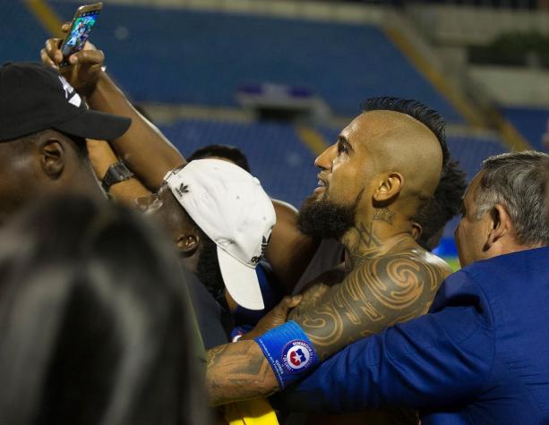 "En mi querido barrio": La primera publicación de Arturo Vidal tras su llegada a Chile
