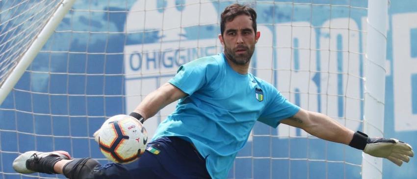 [FOTO] Claudio Bravo entrena junto a un equipo chileno tras cancelarse amistoso de La Roja