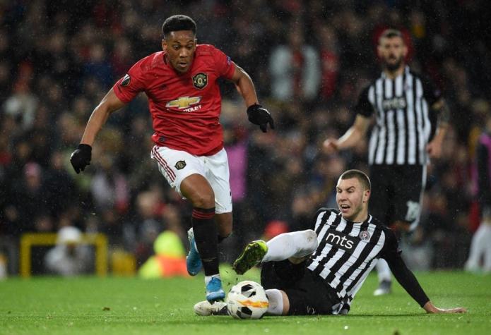 "El que baila, pasa": Manchester United celebra golazo con referencia a la manifestación chilena
