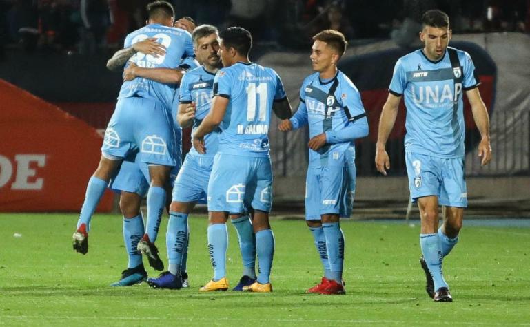 "Después de horas ajetreadas y mucha incertidumbre": Iquique llega a Santiago para abrir la fecha