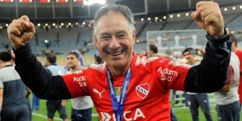 Universidad Católica confirma a Ariel Holan como nuevo entrenador