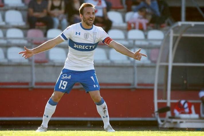 El duro golpe que podría afrontar la UC: La MLS tienta al "Chapa" Fuenzalida
