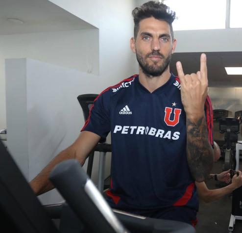 Delantero argentino Joaquín Larrivey ya está en Chile para sumarse a la U