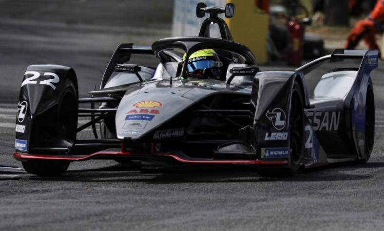 [VIDEO] El accidente de Oliver Rowland en las rondas clasificatorias del Santiago E-Prix
