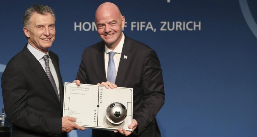 Macri es nombrado presidente ejecutivo de la Fundación FIFA y en Argentina le dieron con todo
