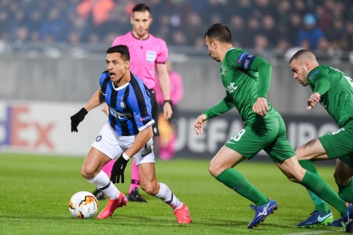 DT del Inter elogia a Alexis Sánchez por su rendimiento