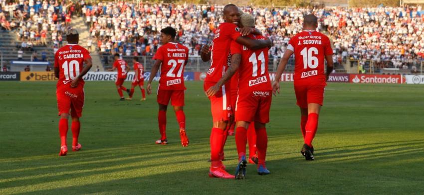La UC decepciona en casa ante América de Cali y se enreda en la Copa Libertadores