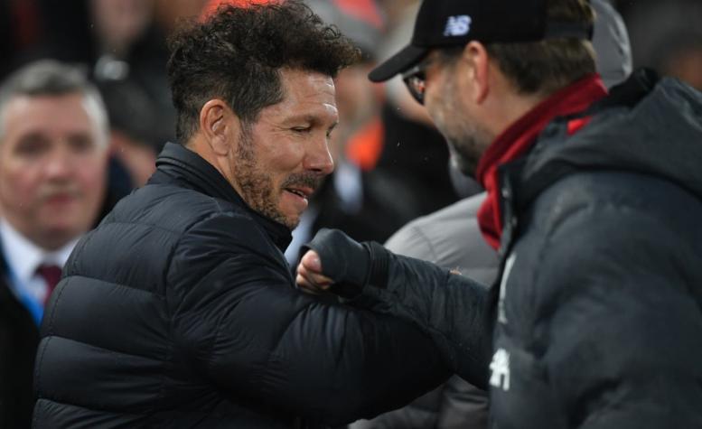 [VIDEO] Precavidos por el coronavirus: Así fue el saludo entre Klopp y Simeone en la Champions