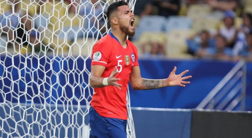 El drama de Paulo Díaz: aislado en Buenos Aires mientras su esposa y su bebé están en Chile