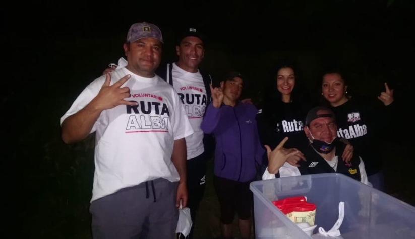 Esteban Paredes se aleja de la polémica y participa en actividad solidaria con hinchas de Colo Colo