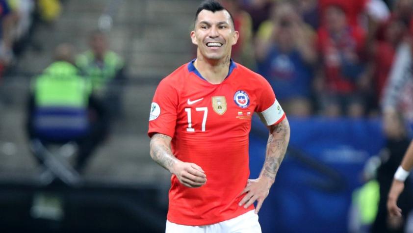 "Nítido por hoy": Gary Medel se llena de piropos por su trabajado cuerpo de cuarentena