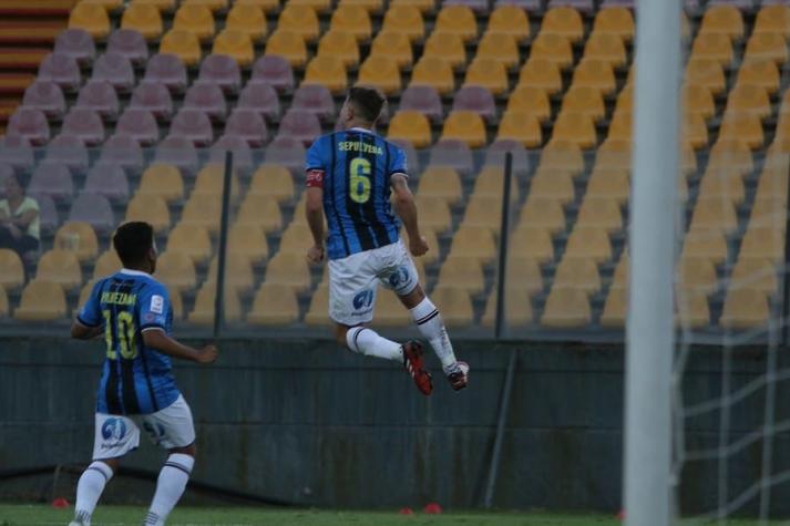 Huachipato entrena pese a restricción sanitaria por el coronavirus