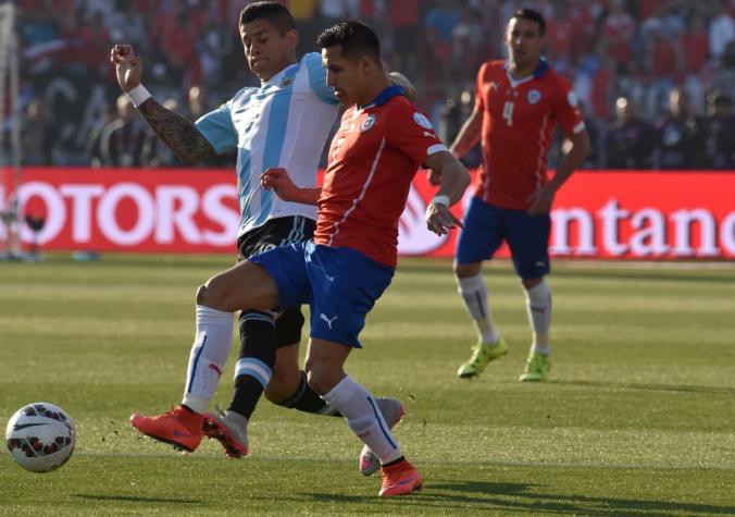 Seleccionado argentino revela que José Mourinho le pidió no "quebrar" a Alexis Sánchez