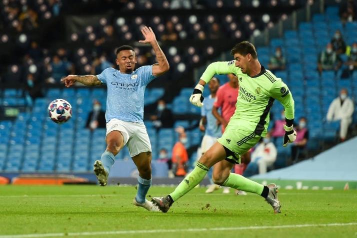 Con dos errores de Varane Manchester City venció al Real Madrid y lo eliminó de Champions League