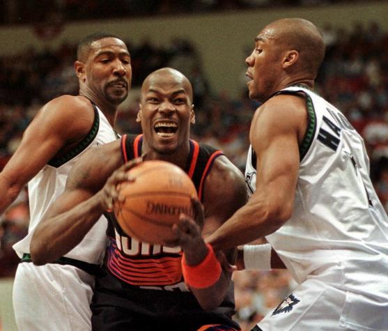 Ex figura de la NBA, Cliff Robinson, muere a los 53 años