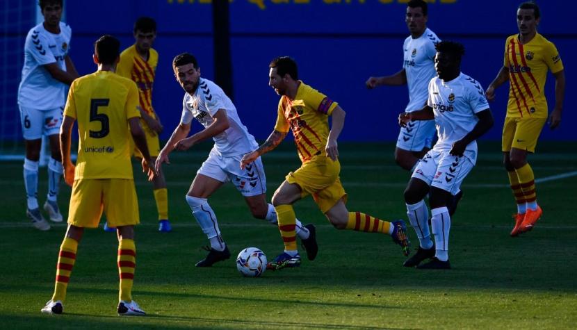 "¿Quieres dejar de darme patadas?": El duro cruce de Lionel Messi con un rival en partido amistoso