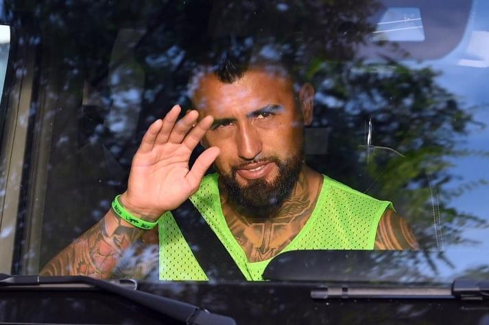 ¿El fin de la corona?: Arturo Vidal juguetea con sorpresivo cambio de look