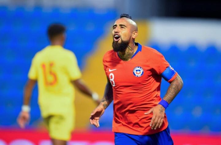 Una piscina con forma de herradura: El lujo personalizado que tiene la casa en venta de Arturo Vidal