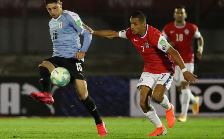 La Roja cae con polémica ante Uruguay en Montevideo en el inicio de las Clasificatorias