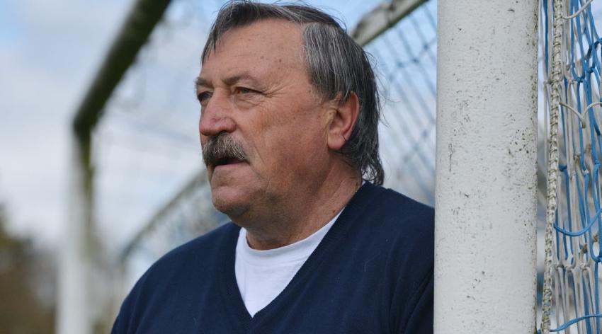 Futbolista checo Antonin Panenka (dueño del penal más elegante de la historia) salió del hospital