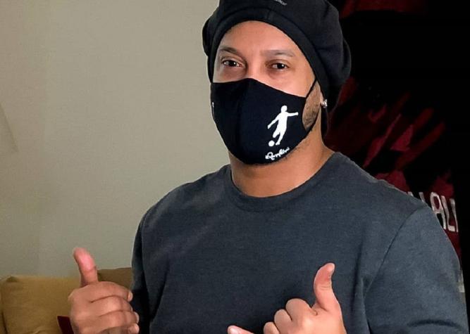 Ronaldinho confirma a través de redes sociales que dio positivo a COVID-19