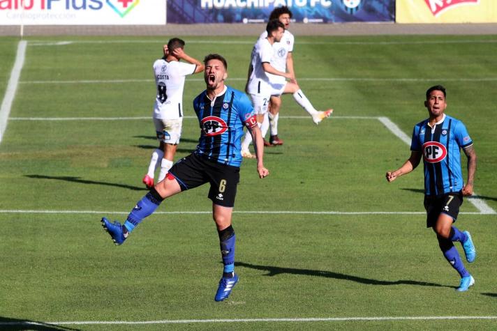 Colo Colo, desaprovecha la ventaja y el hombre de más, y solo empata ante Huachipato en Talcahuano