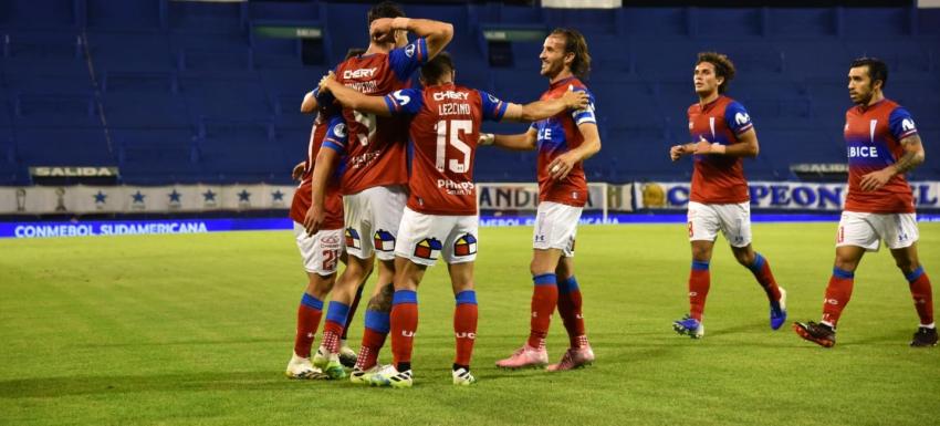 U. Católica vs. Vélez: hora y dónde ver a los cruzados en busca de las semis de la Sudamericana