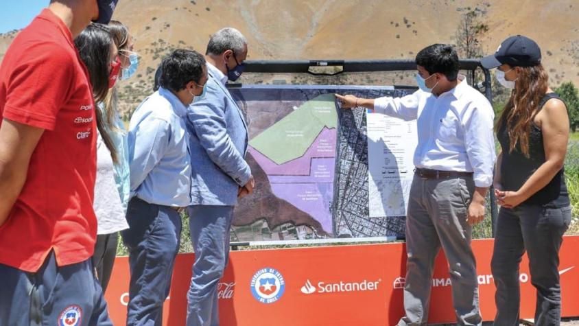 Bienes Nacionales y Defensa se enfrentan por el nuevo complejo de la Selección Chilena