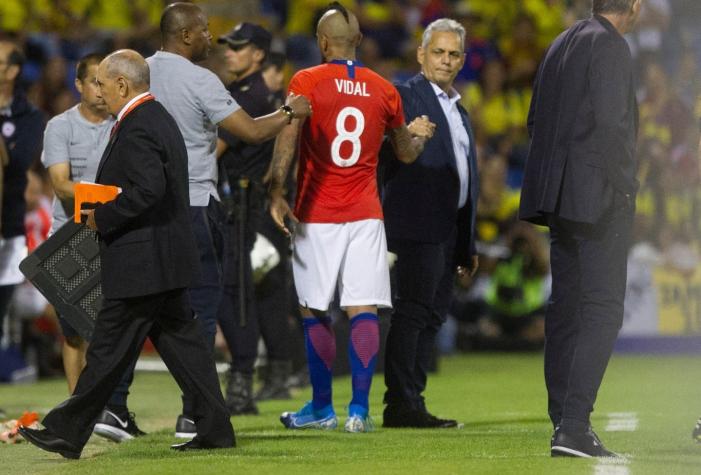 "Su señora no está a gusto": Milad explica las razones que tiene Rueda para dejar Chile