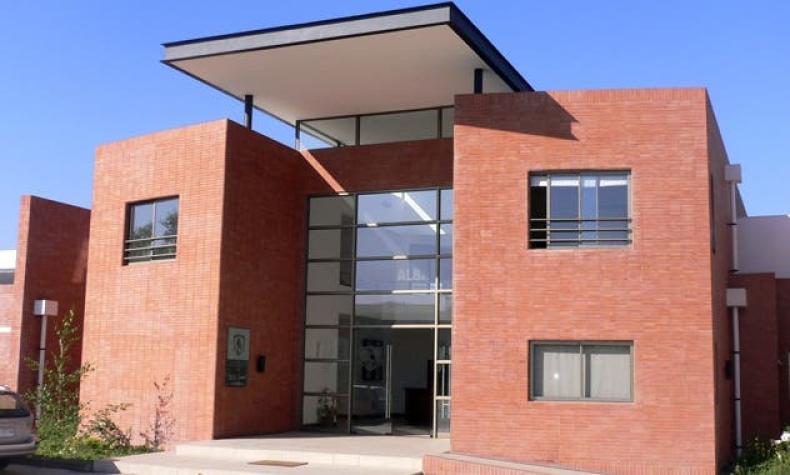 Dos casos positivos de COVID: Colo Colo informa fin de investigación epidemiológica en la Casa Alba