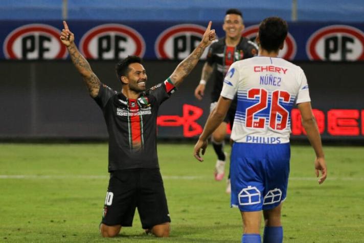 Palestino derrota a la Universidad Católica en la gran noche del "Mago" Jiménez