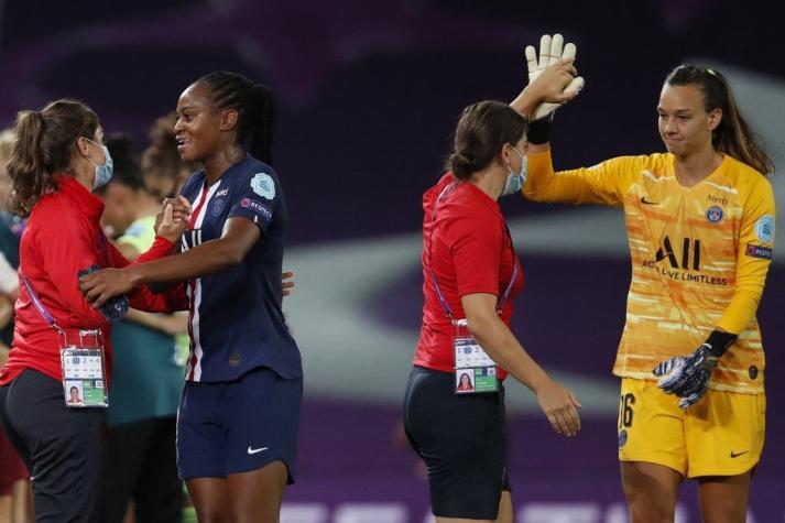 Christiane Endler se acuerda de Colo Colo horas antes del partido por el descenso