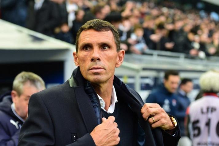 Universidad Católica oficializa a Gustavo Poyet como su nuevo director técnico