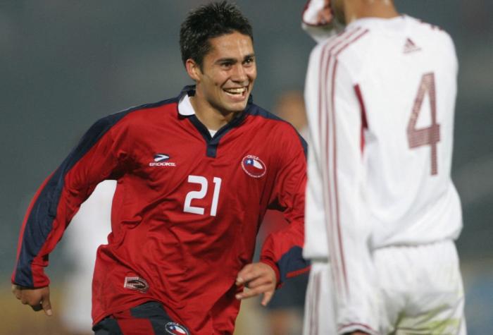 Luis Jiménez vuelve a La Roja: Martín Lasarte inicia primer microciclo con nómina local