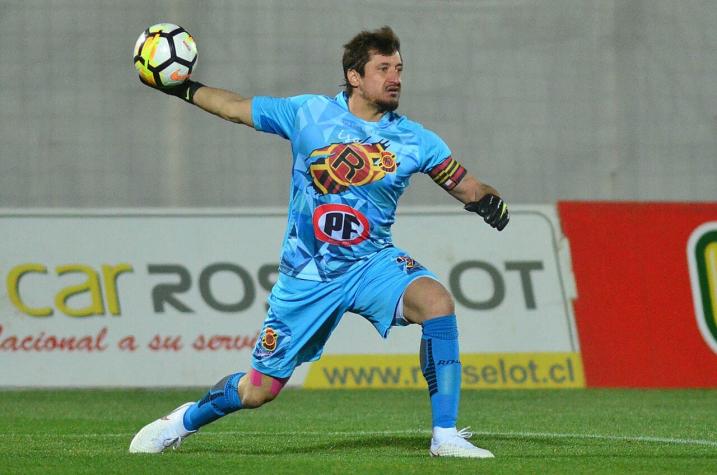 Un "Loco" menos en el fútbol chileno: Nicolás Peric confirma su retiro del profesionalismo