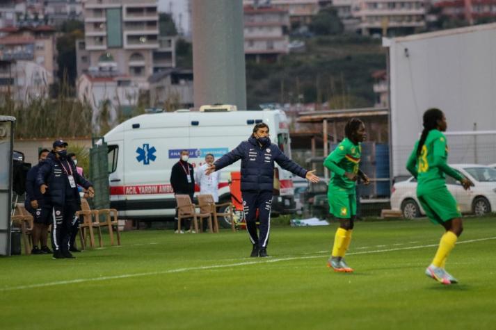 José Letelier: "Cuesta asimilar un poco todo lo que hemos vivido en el fútbol femenino"