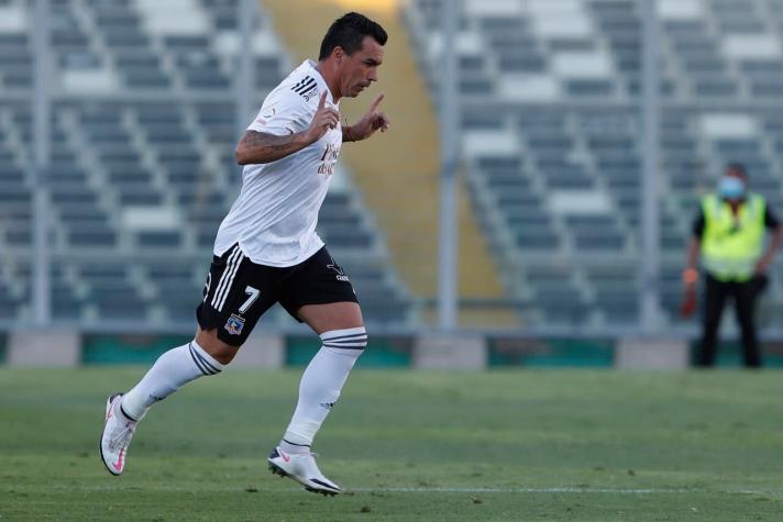 Esteban Paredes no se olvida de Colo Colo ni de David Arellano: así festejó los 96 años del club