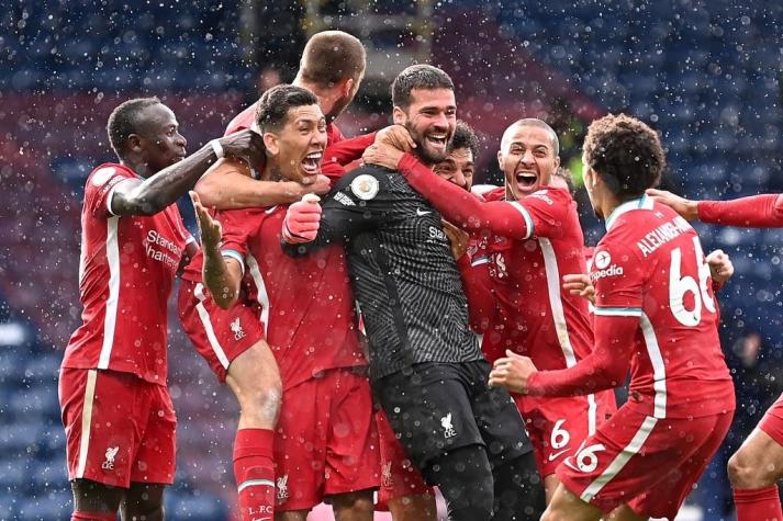 El portero Alisson le da el triunfo al Liverpool con un cabezazo en el último minuto