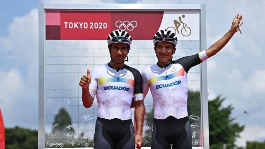 El ecuatoriano Richard Carapaz gana la medalla de oro en ciclismo en ruta masculino