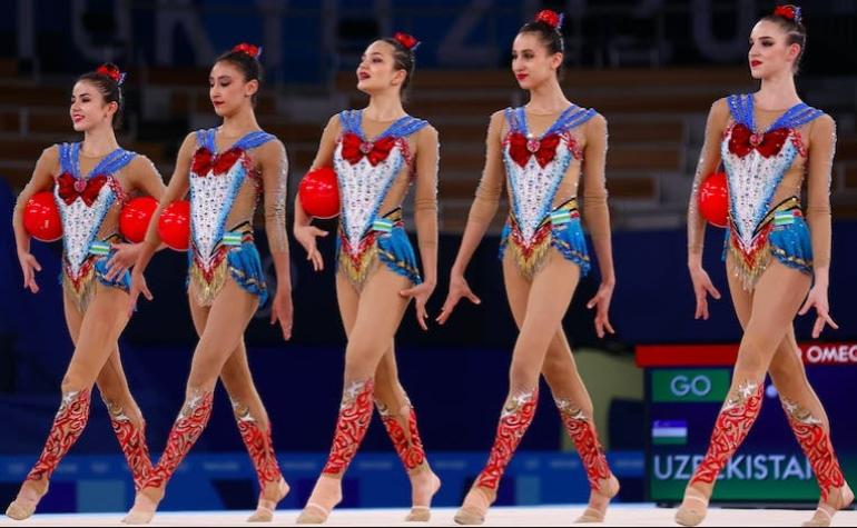 ¡Por el poder del prisma lunar!: Gimnastas rítmicas sorprenden en Tokio con trajes de Sailor Moon