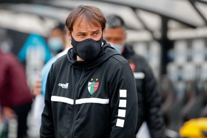 José Luis Sierra deja de ser el técnico de Palestino tras mala campaña