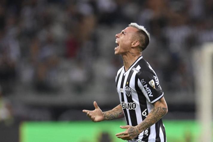 ¿Baja en La Roja? Atlético Mineiro aclara el estado de Eduardo Vargas