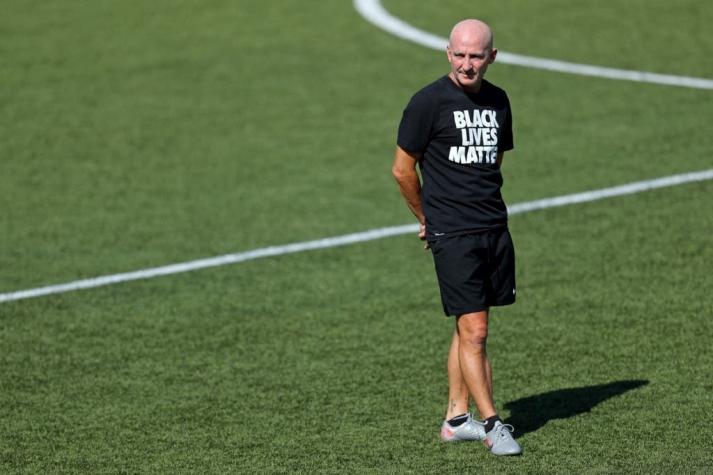 FIFA abre investigación por denuncias de abusos sexuales a jugadoras en EEUU