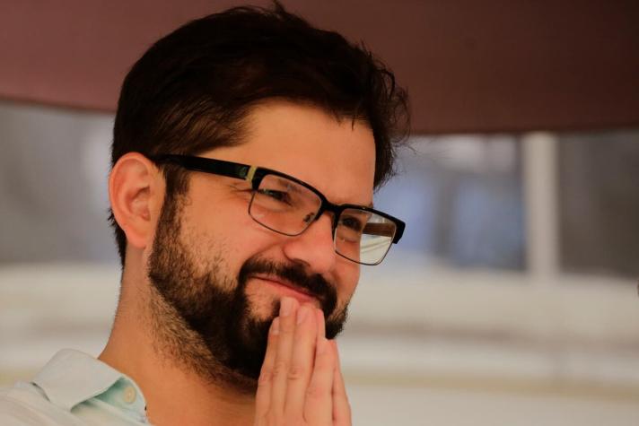 El sobrio festejo de Gabriel Boric tras el tetracampeonato de Universidad Católica