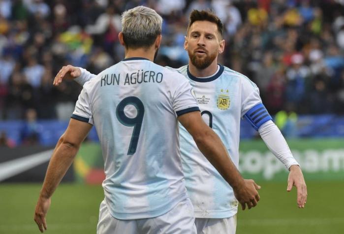 Messi tras el retiro de Agüero: "Duele mucho ver cómo tienes que dejar de hacer lo que más te gusta"